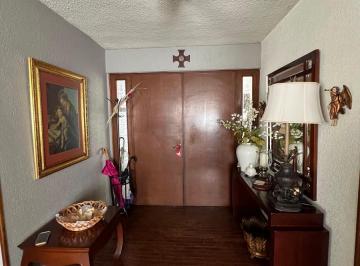 Casa · 330m² · 4 Recámaras · 2 Estacionamientos · Casa en Venta Cumbres 3 Sector