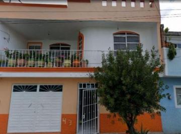 Casa de 3 habitaciones, Morelia · Casa en Venta en Ignacio L. Vallarta, Wenceslao Victoria Morelia Michoacán Recuperación Bancaria