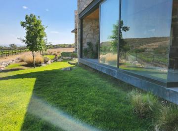 Terreno / Lote · 5199m² · Terreno en Viñedo Puerta de Lobo