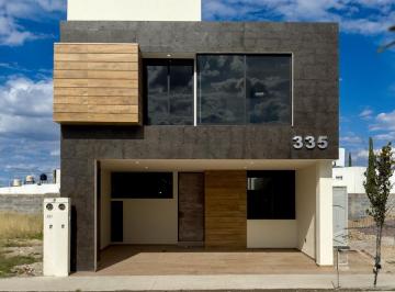 Casa en condominio · 200m² · 4 Recámaras · 2 Estacionamientos · Casa en Preventa en Vilanova Residencial