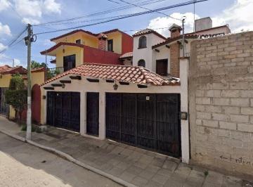 Casa de 4 habitaciones, San Cristóbal de las Casas · Casa en Venta en El Carmen San Cristóbal de Las Casas