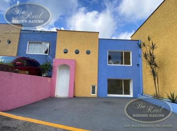 Casa · 181m² · 3 Recámaras · 2 Estacionamientos · Casa en Venta en Privada Cerca de Av Rebsamén