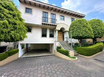 Casa · 362m² · 3 Recámaras · 4 Estacionamientos · Venta de Residencia, en Exclusivo Condominio, en San Jerónimo Cdmx