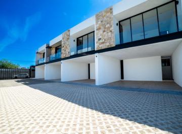 Casa de 2 habitaciones, Mérida · Casa de 165 m² con 2 Recámaras en Venta, Cholul
