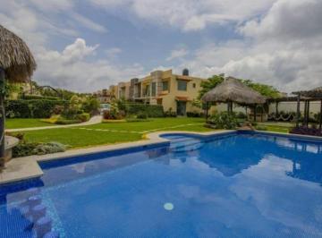 Casa en condominio de 3 habitaciones, Jiutepec · Casa en Venta en Condominio en Jiutepec Morelos, Alberca, Vigilancia