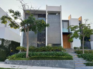 Casa de 3 habitaciones, Zapopan · Residencia de Lujo en Venta – Puerta Aqua