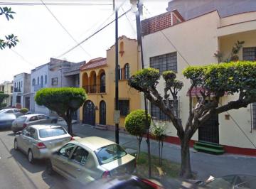 Casa de 3 habitaciones, Benito Juárez · Casa en Remate Hipotecario Colonia Narvarte Poniente