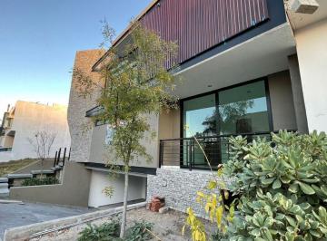 67014665806a263a535c648d8b3812658562d10c4ab626ff7bf37d9d7de48789 · Casa en Venta en Puerta del Bosque