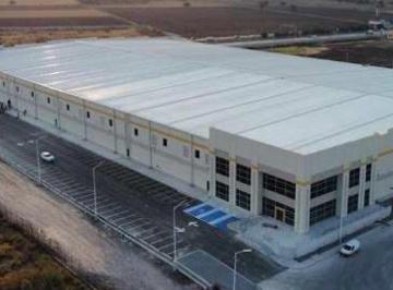 Nave industrial , Pedro Escobedo · Nave Industrial de 17938 m² en Renta, Querétaro