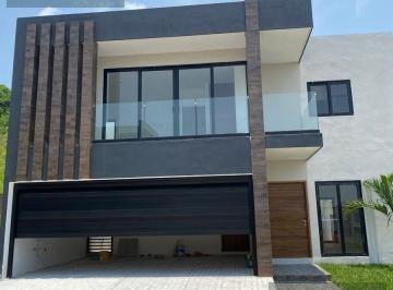 Casa · 244m² · 3 Recámaras · 2 Estacionamientos · Casa en Venta en Punta Tiburon, Riviera Veracruzana, Alvarado, Veracruz