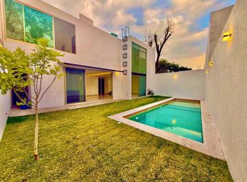 Casa de 4 habitaciones, Cuernavaca · Casa Nueva en Venta con Alberca, Doble Altura y Acabados de Lujo – Zona Norte Cuernavaca