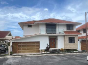 Casa de 4 habitaciones, Alvarado · Casa de 4 Recámaras con 408 m² Terreno en Torres El Sendero en Venta
