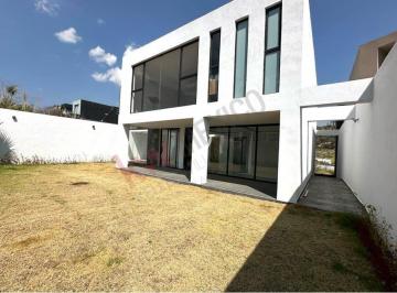 N/A · Casa Exclusiva en Venta en Bosque Real - Residencial Jazmines, Huixquilucan