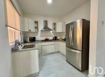 Casa · 95m² · 3 Recámaras · 2 Estacionamientos · Casa Nueva en Venta en Cancún (Polígono Sur), de 3 Recámaras, Amenidades Para Toda La Familia