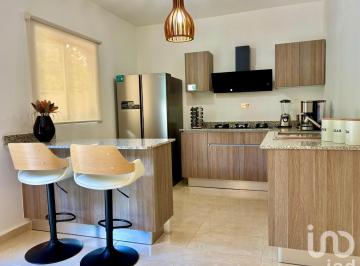 Casa · 150m² · 3 Recámaras · 2 Estacionamientos · Casa Nueva en Venta en Cancún (Polígono Sur), 150 m² Construcción, 3 Recámaras, con Amenidades