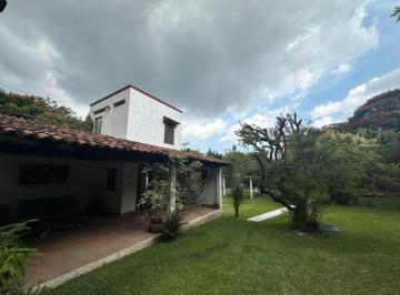 Casa de 3 habitaciones, Jiutepec · Casa con Amplio Jardín, Fracc. Imuri, Col. Lomas de Jiutepec, Morelos