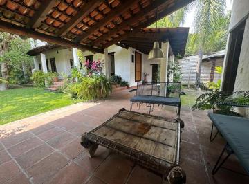 Casa de 3 habitaciones, Jiutepec · Casa con Amplio Jardín, Fracc. Imuri, Col. Lomas de Jiutepec, Morelos