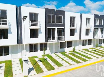 Casa · 104m² · 4 Recámaras · 1 Estacionamiento · Casa en Venta Senderos Tecámac - Platino 4 Recámaras, Casa Club con Alberca.