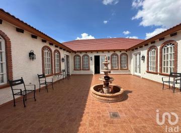 Casa · 750m² · 4 Recámaras · 5 Estacionamientos · Casa en Venta en Campestre Potrerillo Sup. 10,000 m² Carr. 45 Sur a Pocos Minutos de Nissan, Ags.