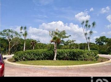 Terreno / Lote · 20m² · 1 Recámara · 2 Estacionamientos · Ciudad Maderas Merida Terreno Venta