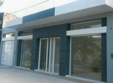 Local comercial · 400m² · 5 Estacionamientos · Local en Renta en Zona Cumbres