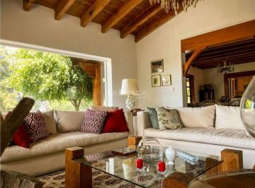 Casa de 3 habitaciones, Valle de Bravo · Casa en Renta || Valle de Bravo