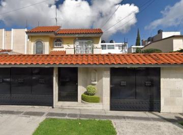 Casa de 3 habitaciones, Naucalpan de Juárez · Casa en Ciudad Satelite de Recuperacion Bancaria Muy Cerca de Plaza Satelite.