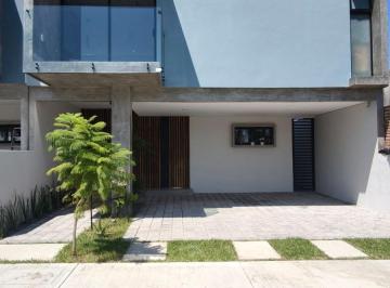 Casa de 3 habitaciones, Alvarado · Casa de 3 Recamaras y con Alberca Fracc. Lomas del Mediterranero