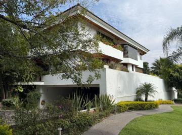 Casa en condominio de 4 habitaciones, Zapopan · Hermosa Residencia en Fraccionamiento Lomas del Bosque
