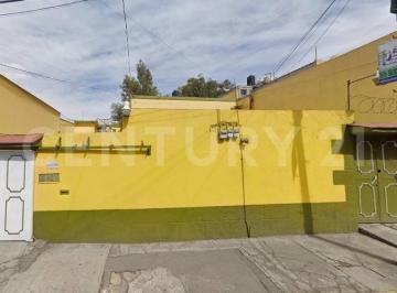 Casa · 549m² · 11 Recámaras · 8 Estacionamientos · Casa en Venta San Pedro Zacatenco G. A. m Ciudad de Mexico