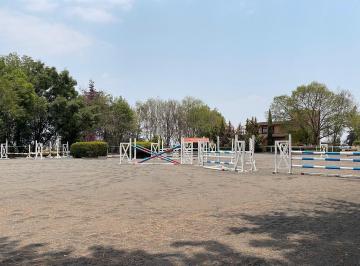 Rancho · 8300m² · 4 Recámaras · 2 Estacionamientos · Hípico y Casa en Venta y Renta, Magdalena Petlacalco, Tlalpan