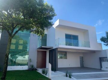 Casa · 550m² · 3 Recámaras · 3 Estacionamientos · Casa - Vista Hermosa