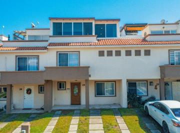 Casa · 234m² · 3 Recámaras · 2 Estacionamientos · Casa con Amenidades en Brisas del Mar