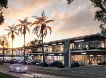 Local comercial · 47 Estacionamientos · Pre Venta Locales en Plaza Quattro Av Chac Moll y Av Mallorca