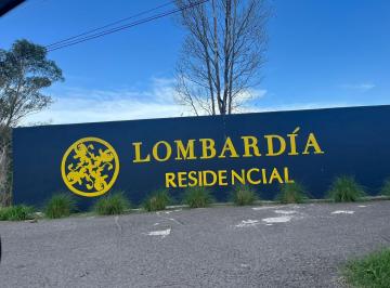 Casa · 300m² · 5 Recámaras · 4 Estacionamientos · Se Vende Casa en Lombardia Residencial