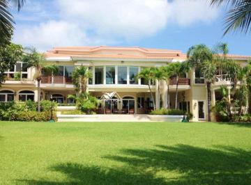 Casa · 4000m² · 5 Recámaras · Residencia en Poktapok Frente Laguna Para Remodelar