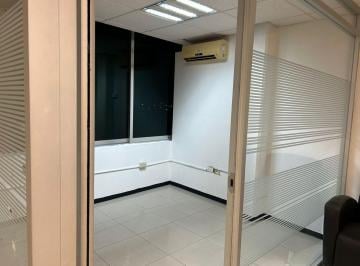 Oficina · 100m² · 2 Estacionamientos · Oficina en Renta 100 m², Av Los Ríos Zona Tabasco 2000