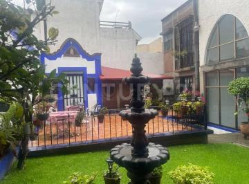 Casa · 540m² · 4 Recámaras · 7 Estacionamientos · Venta Casa Ciudad Satelite Novelistas Naucalpan 11188