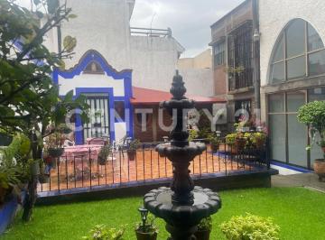 Casa · 541m² · 4 Recámaras · 7 Estacionamientos · Venta Casa Ciudad Satelite Novelistas Naucalpan 11188