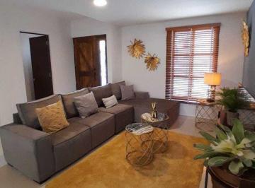 Casa · 150m² · 3 Recámaras · 2 Estacionamientos · Casa en Venta en Fraccionamiento Zirándaro