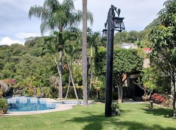 Casa de 4 habitaciones, Jiutepec · Club Golf San Gaspar Venta Casa con Bungalow Alberca Gym Vista Precio $7'500,000. - Oportunidad Unica