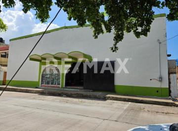 Bodega comercial · 390m² · 8 Estacionamientos · Bodega en Renta - (4)