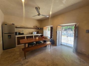 Casa de 2 habitaciones, Mérida · Casa Amueblada en Renta en Centro Mérida