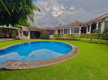 Casa de 4 habitaciones, Cuernavaca · Casa en Venta Cuernavaca Zona Norte