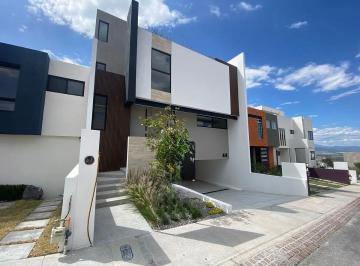 Casa de 4 habitaciones, El Marqués · Casa Jade en Venta en Zibata