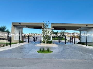 Terreno / Lote · 399m² · Terreno Residencial en Venta Fracc. Vistas de San Charbel $5,200,000.