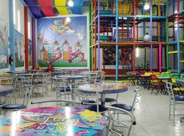Bodega comercial de 1 habitación, Venustiano Carranza · Espacio Comercial a 2 Calles de Encuentro Oceanía