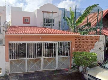 Casa de 3 habitaciones, Benito Juárez · Casa en Venta en Arboledas, Cancun, Quintana Roo.