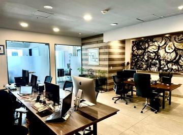 Oficina , Chihuahua · Oficinas en Renta 195 m² Corp. Cd1 en D1 $110 Mil Más Mtto.