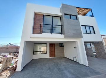Casa · 180m² · 3 Recámaras · 2 Estacionamientos · Casa en San Juan Cuautlancingo, Residencial Belmonte